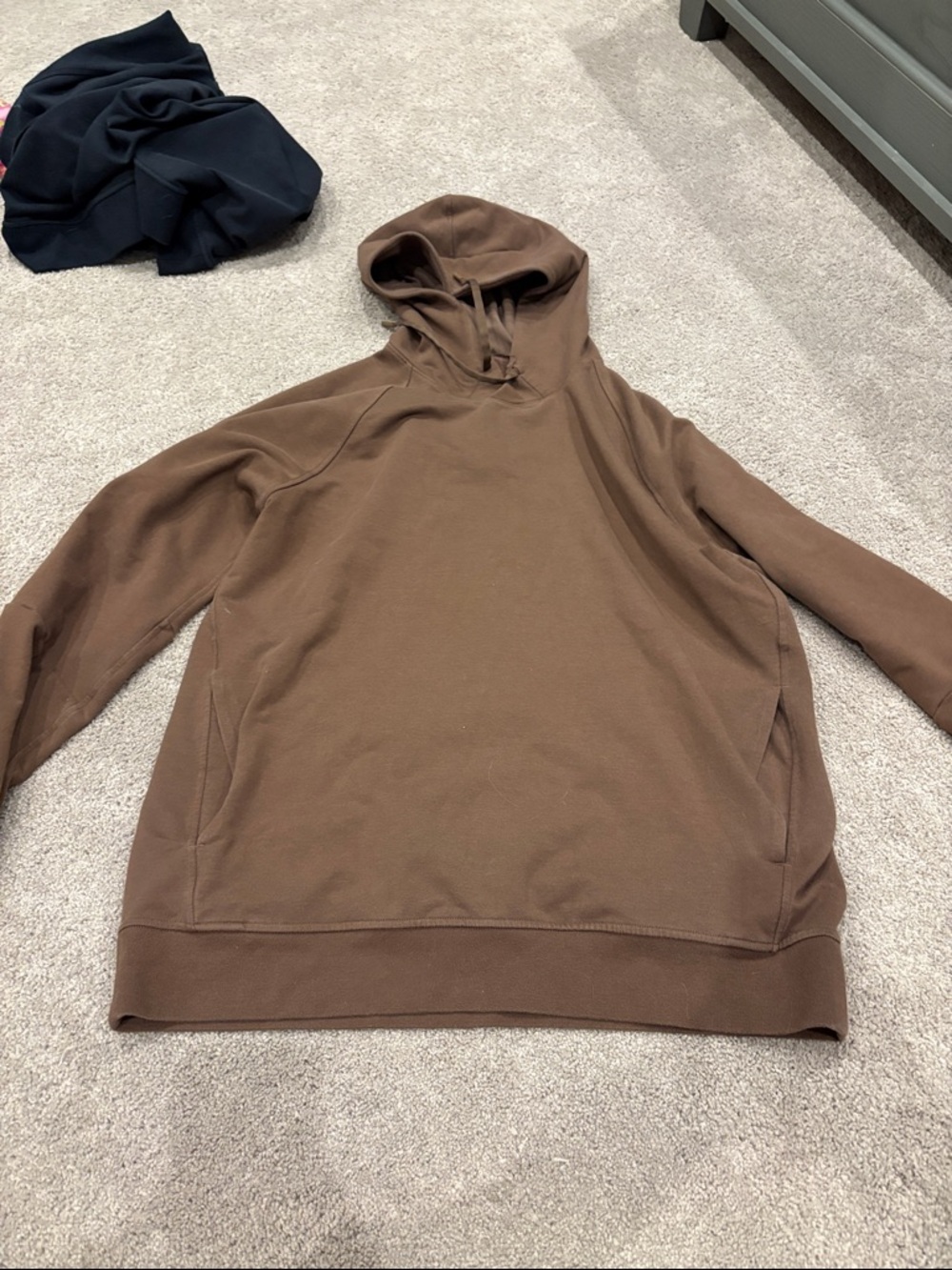 Smooth Spacer Classic-Fit Pullover Hoodie